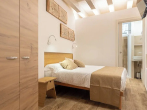 1 Bed Flat - Sleeps 3 - Parking Free - Wifi