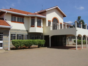 Kusyombunguo Hotel Lukenya