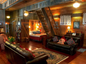 Kuebler Waldrip Haus B&B