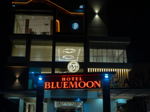 Hotel Bluemoon