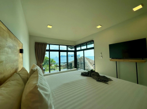 HIP Seaview Resort at Phi Phi