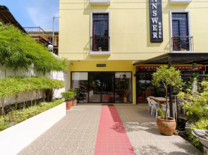 RedDoorz Plus @ West Nautical Road Puerto Galera