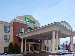 Holiday Inn Express Newton Falls by IHG