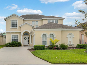 CP114MD - 5 beds pool & spa home with game room, Davenport, US