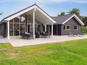 "Ursel" - 600m from the sea in Lolland, Falster and Mon