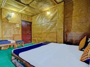 Ashrayaa Prakreeti by OYO Rooms
