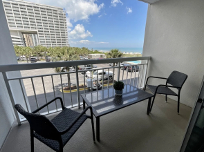 Stylish, Ocean View Studio With Full Access To Resort Amenities! Condo