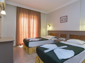 Club Amaris Apartment