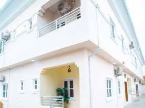 Mconyx Apartment