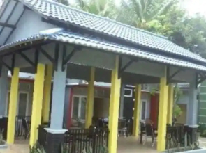 Borobudur Village Inn