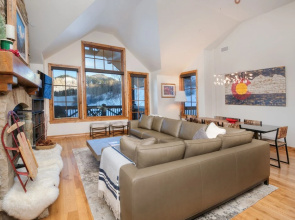 Beaver Creek Landing A406 3 Bedroom Condo by RedAwning