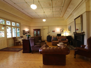 Glenella Guesthouse