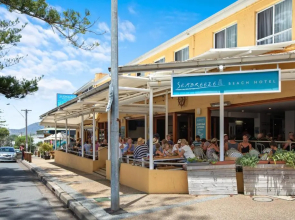 Seabreeze Beach Hotel