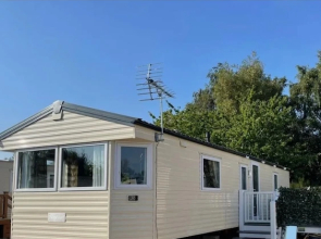 Daisy's Luxury Caravan