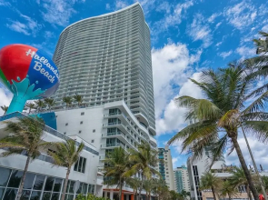 Hyde Resort Apartments by SV Rentals