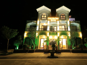Golden Bay Hotel
