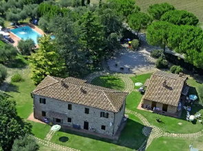 Mustard apt With Shared Pool