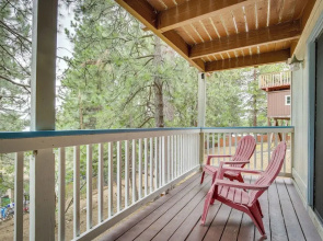 The Abby Cabin: Restful Running Springs Retreat!