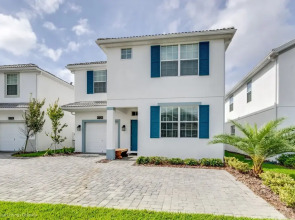 6 Bed 5 Bath Villa with Games, Pool & Spa