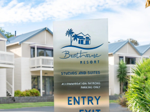 Boathouse Resort Studios & Suites