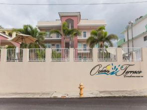Ocean Terrace 202 - a block from Sandy Beach