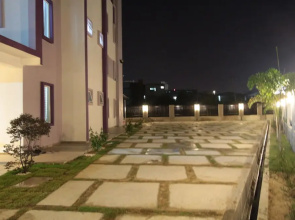 Kompo Villa 2