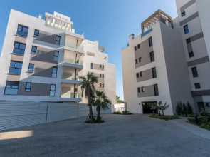 Beachfront Views and Poolside Stay