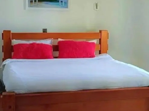 Lux Suites Fahari Palace Apartments