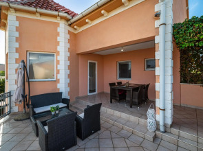 Dreamy - Free Parking - A1