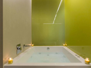 Hotel Macia Sevilla Kubb