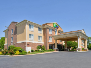 Holiday Inn Express Hotel & Suites Lancaster-Lititz by IHG
