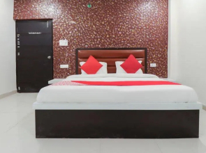 OYO 67311 Hotel R.J Palace