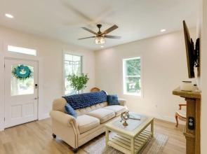 Historic Madison Retreat - 1 Mi to Ohio River