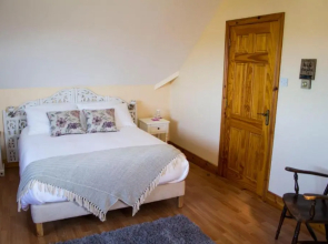 Madra Rua Organic Accommodation