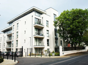 Charles Court Serviced Apartments