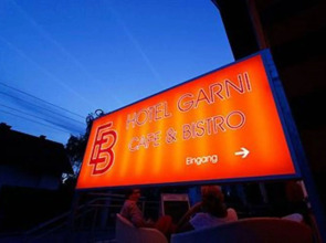 EB Hotel Garni