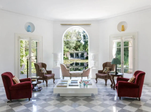 Relais La Foleia - Luxury Villa with private lake