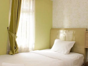 Warm And Homey 2Br At Springlake Summarecon Bekasi Apartment