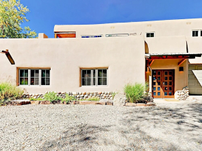 12 La Vereda Condo Unit 2 2 Bedrooms 2.5 Bathrooms Condo