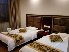 Emeishan lingxiuwenquan H Hotel