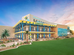 Margaritaville Hotel Kansas City