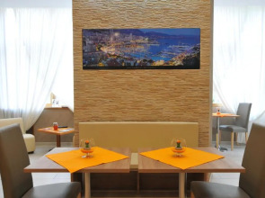 Отель Montecarlo