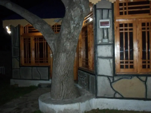 Manila Huts Naran