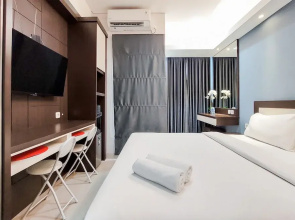 Fancy And Nice Studio At Transpark Bintaro Apartment