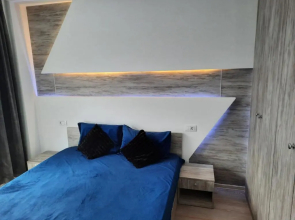 Annie Apartments