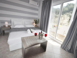 Green View Apartments