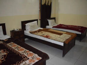 Hotel Khursheed Palace Faizabad