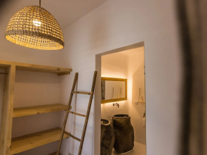 Salt Suites