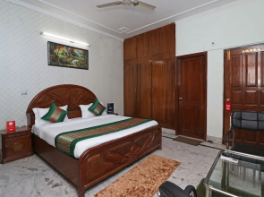 OYO 10124 Ashiana Guest House