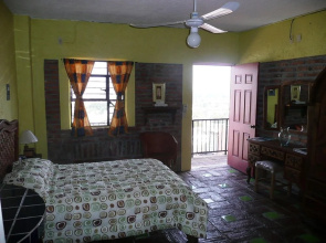 Old Mazatlan Inn